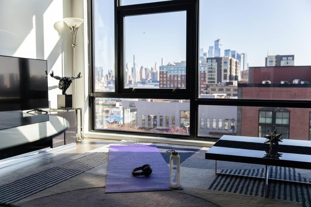 Dharma Home Suites Hoboken Esterno foto