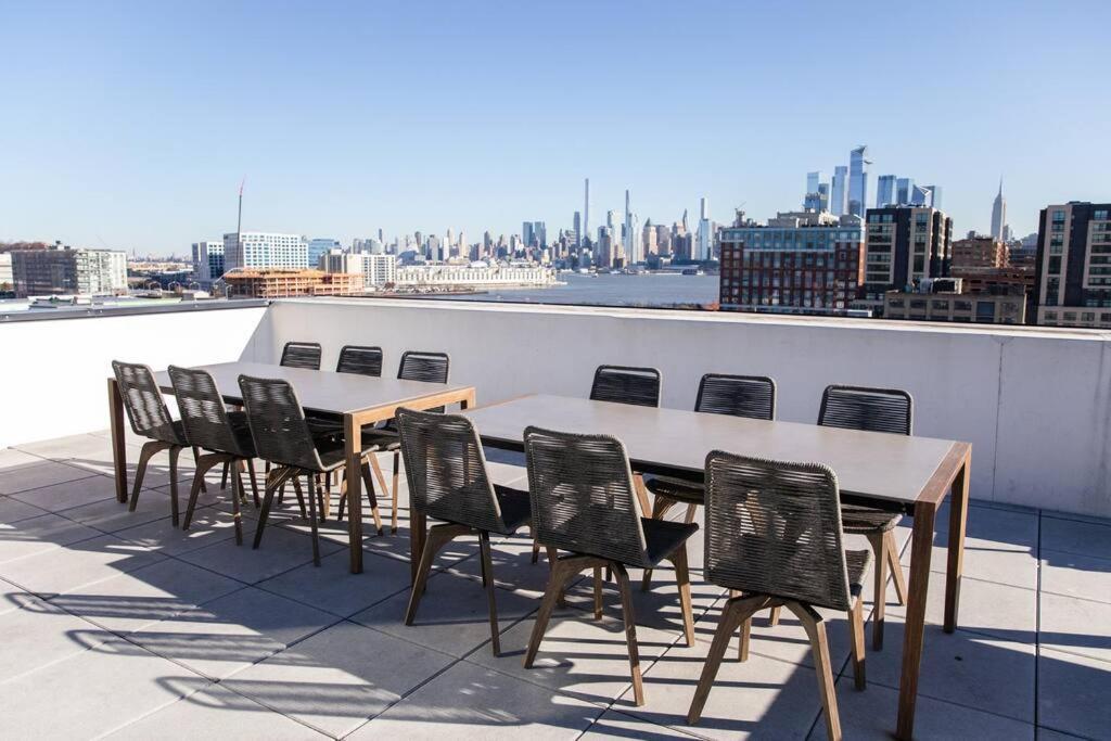 Dharma Home Suites Hoboken Esterno foto