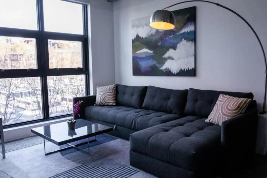 Dharma Home Suites Hoboken Esterno foto