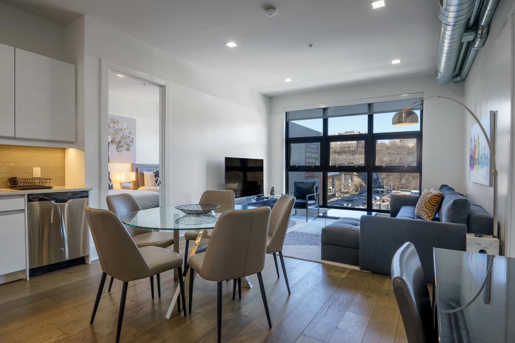 Dharma Home Suites Hoboken Esterno foto