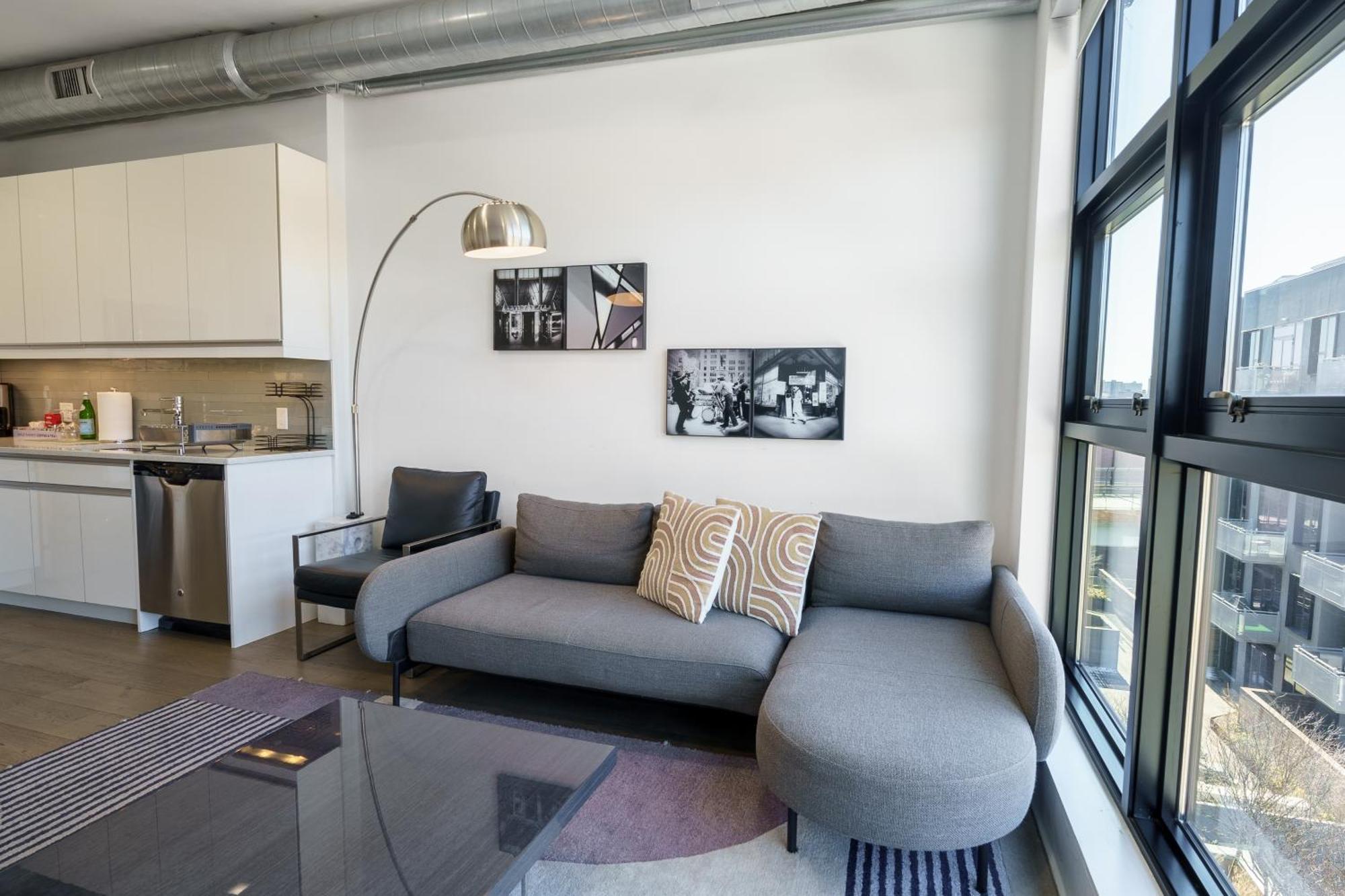 Dharma Home Suites Hoboken Esterno foto